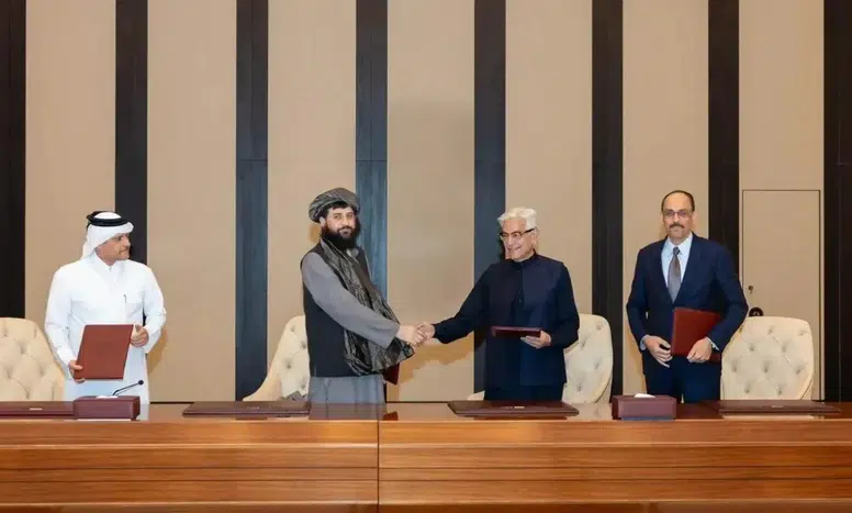 Afganistan ve Pakistan İstanbul’da Kurulan Barış Masasında Buluştu