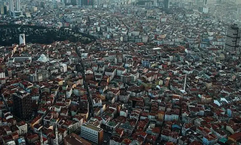 İstanbul'da kira krizi derinleşiyor: Bir evin maliyeti asgari ücretin katbekat üzerine çıktı