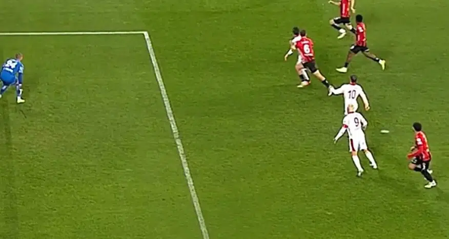 Galatasaray'ın Eryaman'daki gol sevinci yarım kaldı: VAR incelemesi sonrası tartışmalı karar