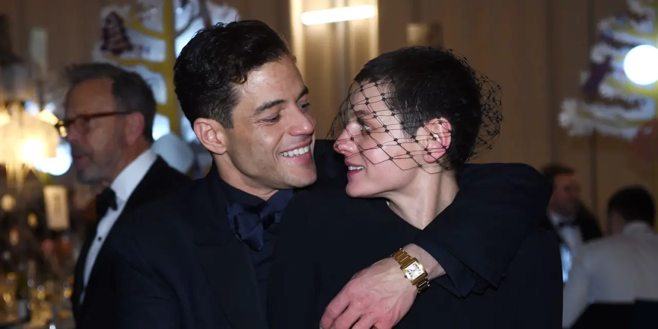 Rami Malek ve Emma Corrin Ayrıldı! İki Yıllık Aşk Sessizce Sona Erdi 1
