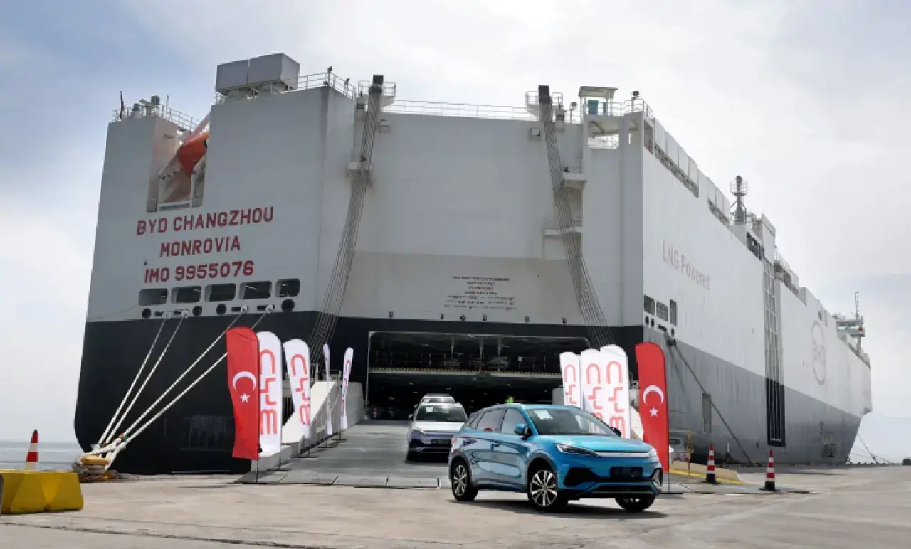 BYD’den Türkiye’ye Dev Gemi Çıkarması! 7 Bin Araç Geldi 1