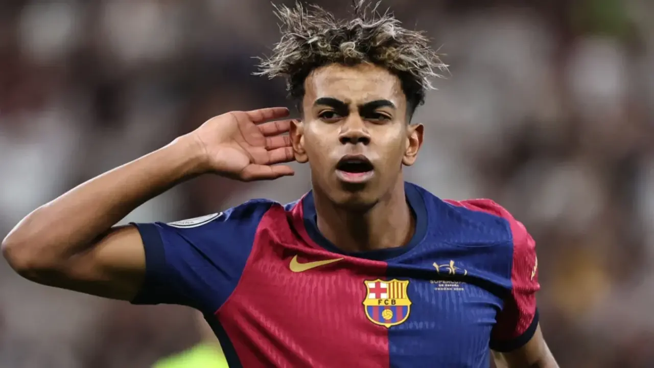 Barcelona’da Tarih Yazıldı! Lamine Yamal Şampiyonlar Ligi’nde Bir İlki Başardı 1