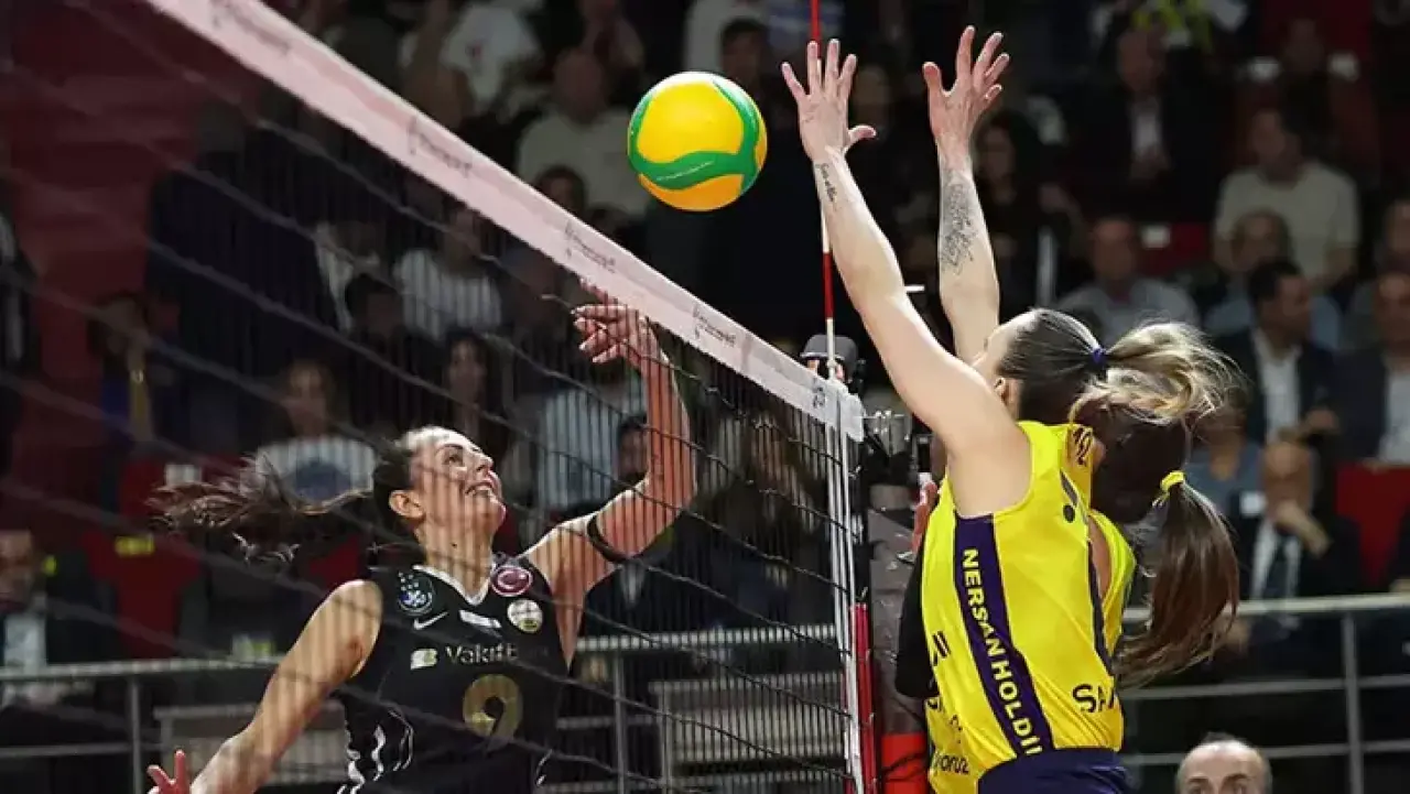 VakıfBank’tan Final Serisine Güçlü Başlangıç: Fenerbahçe Medicana Direnemedi! 2