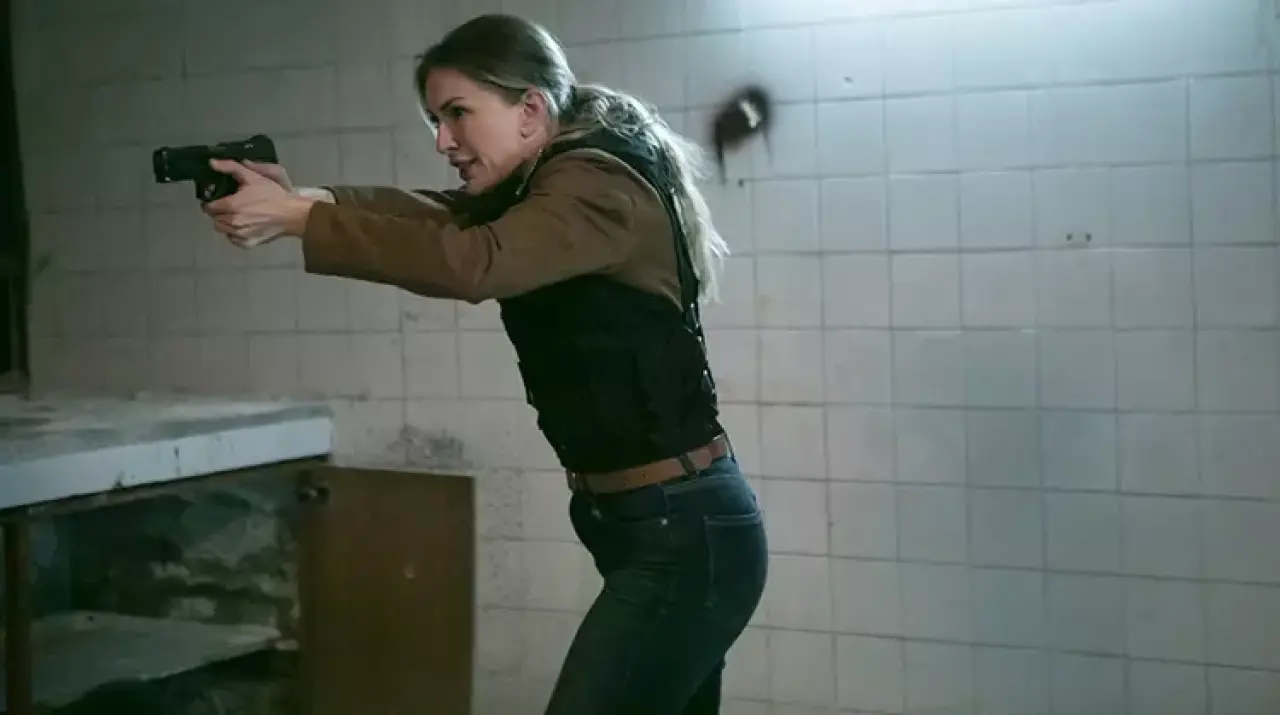 Arka Sokaklar Kadrosuna Kim Katıldı? Yasemin Allen Hangi Rolde Oynuyor? 2