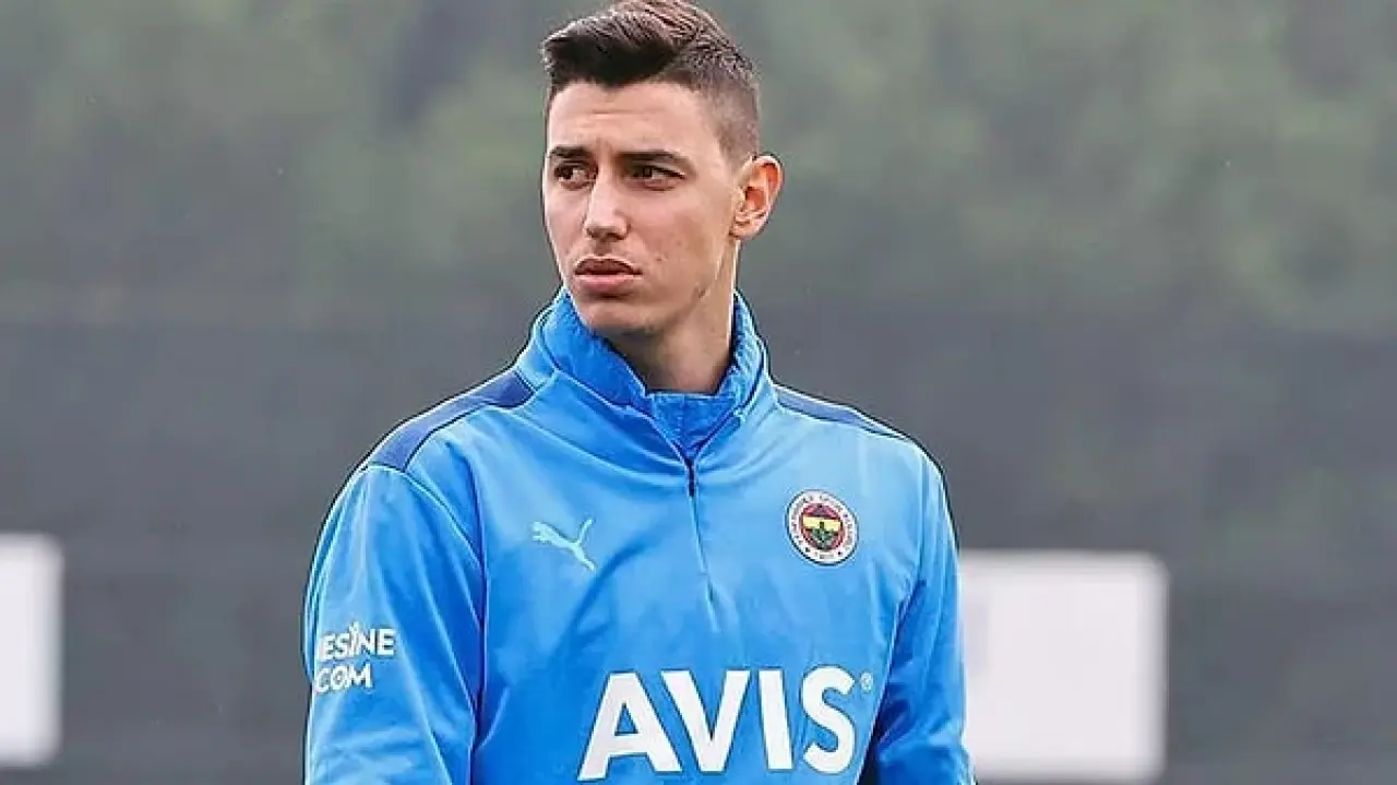 Berke Özer Galatasaray Yolunda! Muslera’nın Varisi Belli Oluyor 2