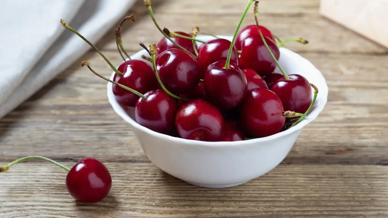 Her Gün Bir Avuç Kiraz Yiyin! Alzheimer ve Kanser Riski Azalıyor 2
