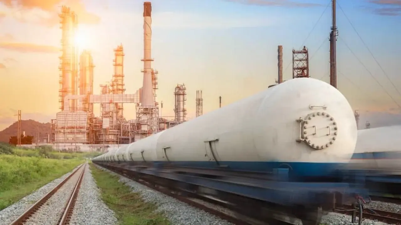 Petrol Talebinde Sürpriz Revizyon! ABD ve Çin Etkisiyle Rakamlar Düştü 2