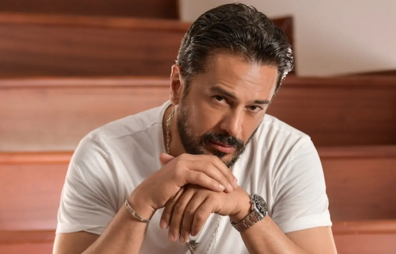 Yıllar Sonra Aşk İtirafı! Emre Altuğ Hayatındaki Kişiyi İlk Kez Açıkladı 1