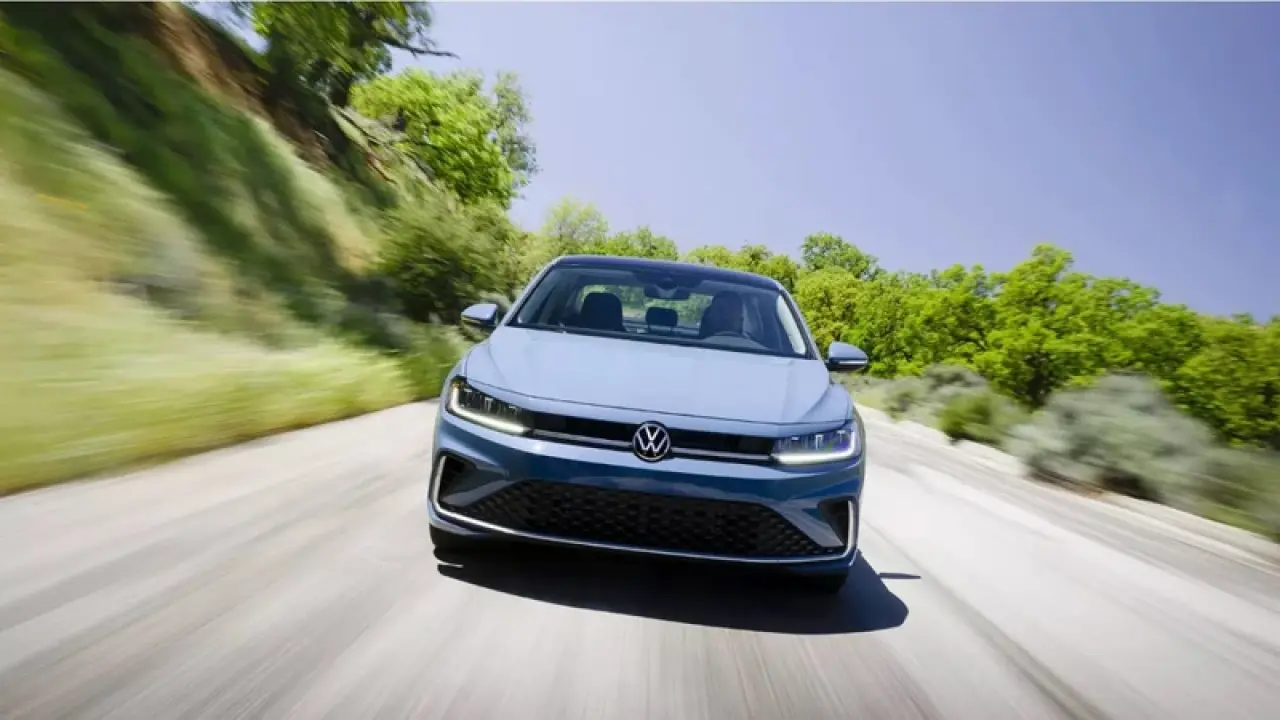 2025 Volkswagen Jetta Türkiye'ye Geri Dönüyor! Yeni Jetta Özellikleri ve Fiyatı Belli Oldu Mu? 2