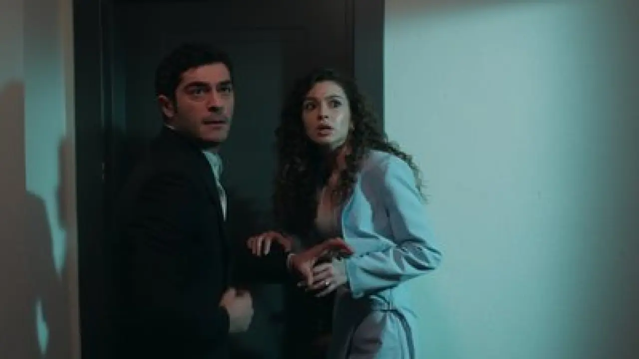 Bir Gece Masalı’nda Büyük Yüzleşme: Ozan Elinde Silahla Geri Döndü! 2