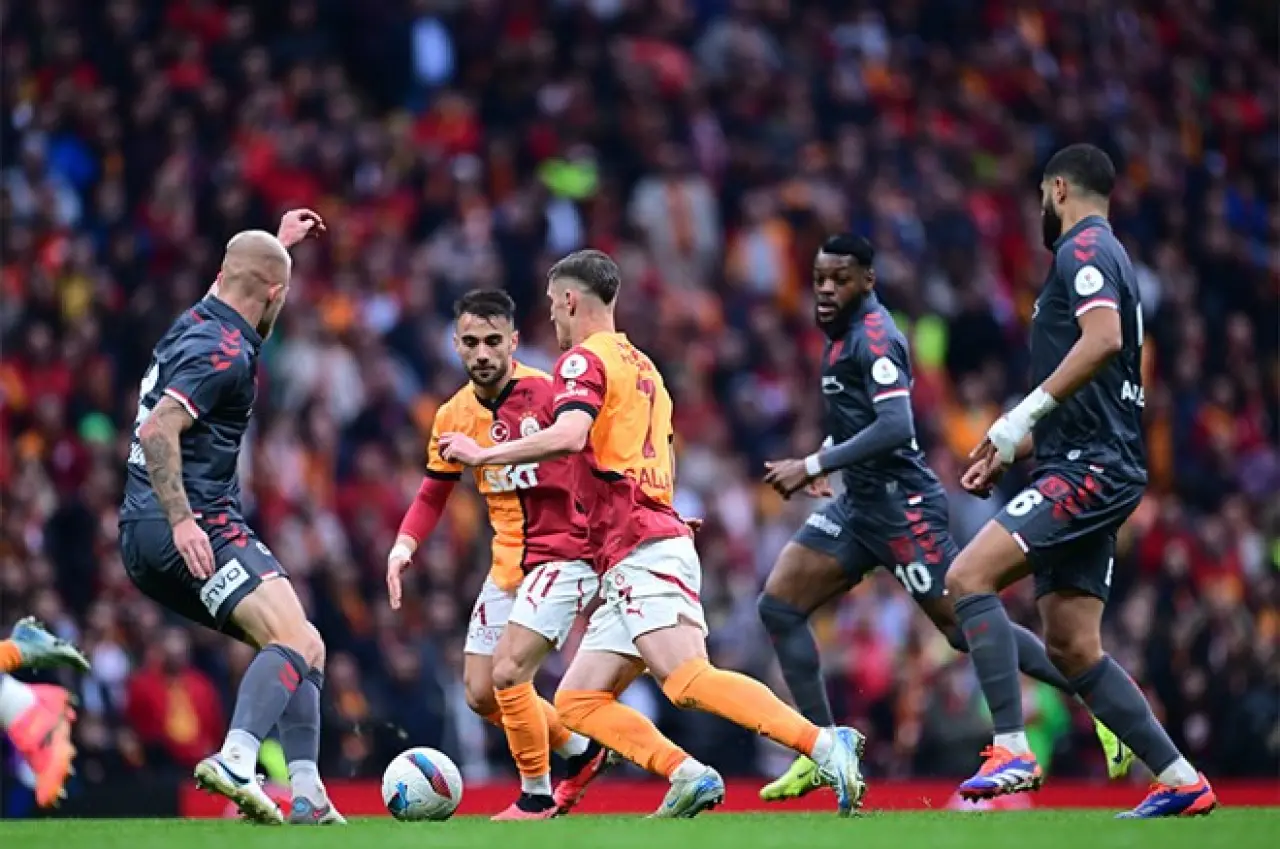 Samsunspor-Galatasaray Maçı Öncesi Şok Gelişme! Sağ Bekte Kim Oynayacak? 3