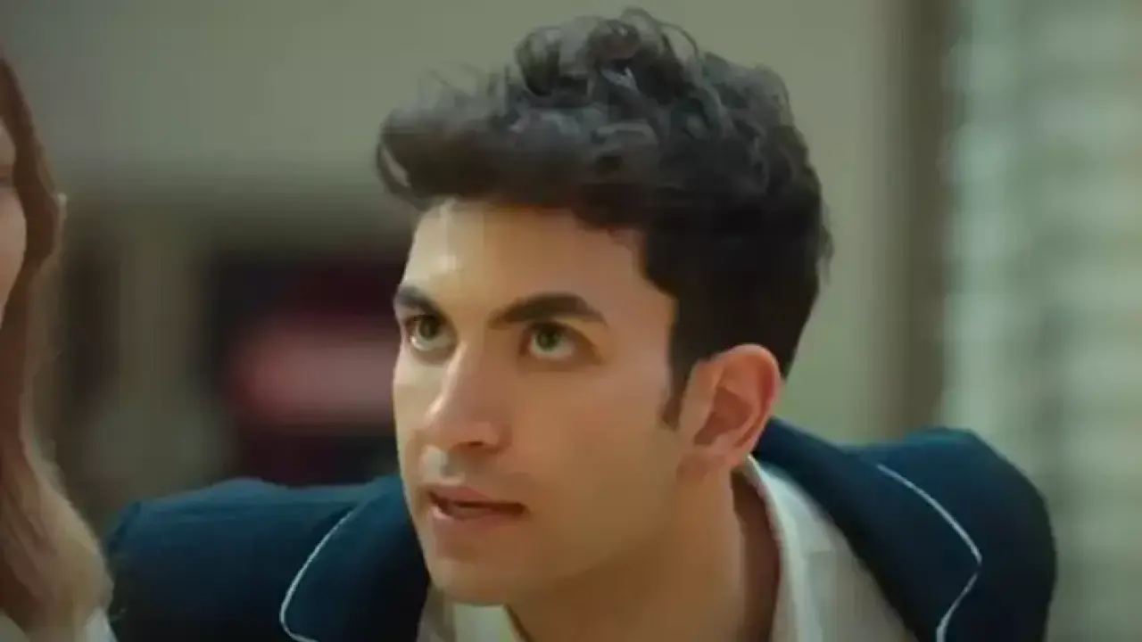 Berk Ali Çatal’ın Yeni Dizisi Sevgili Ben Ne Zaman Yayınlanacak? Romantik Komedi Dikey Formatla Geliyor 2