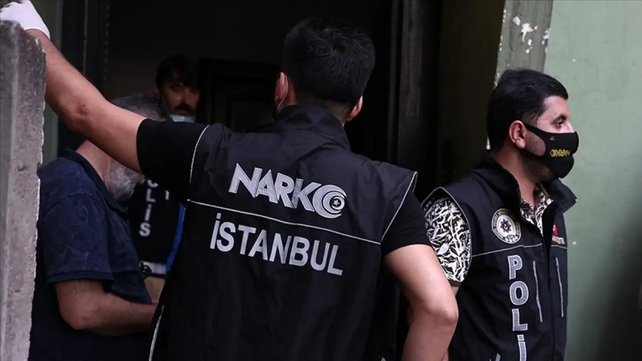 Türkiye'de Tarihi Uyuşturucu Operasyonu! Kargodan 455 Kilo Kokain Çıktı 2