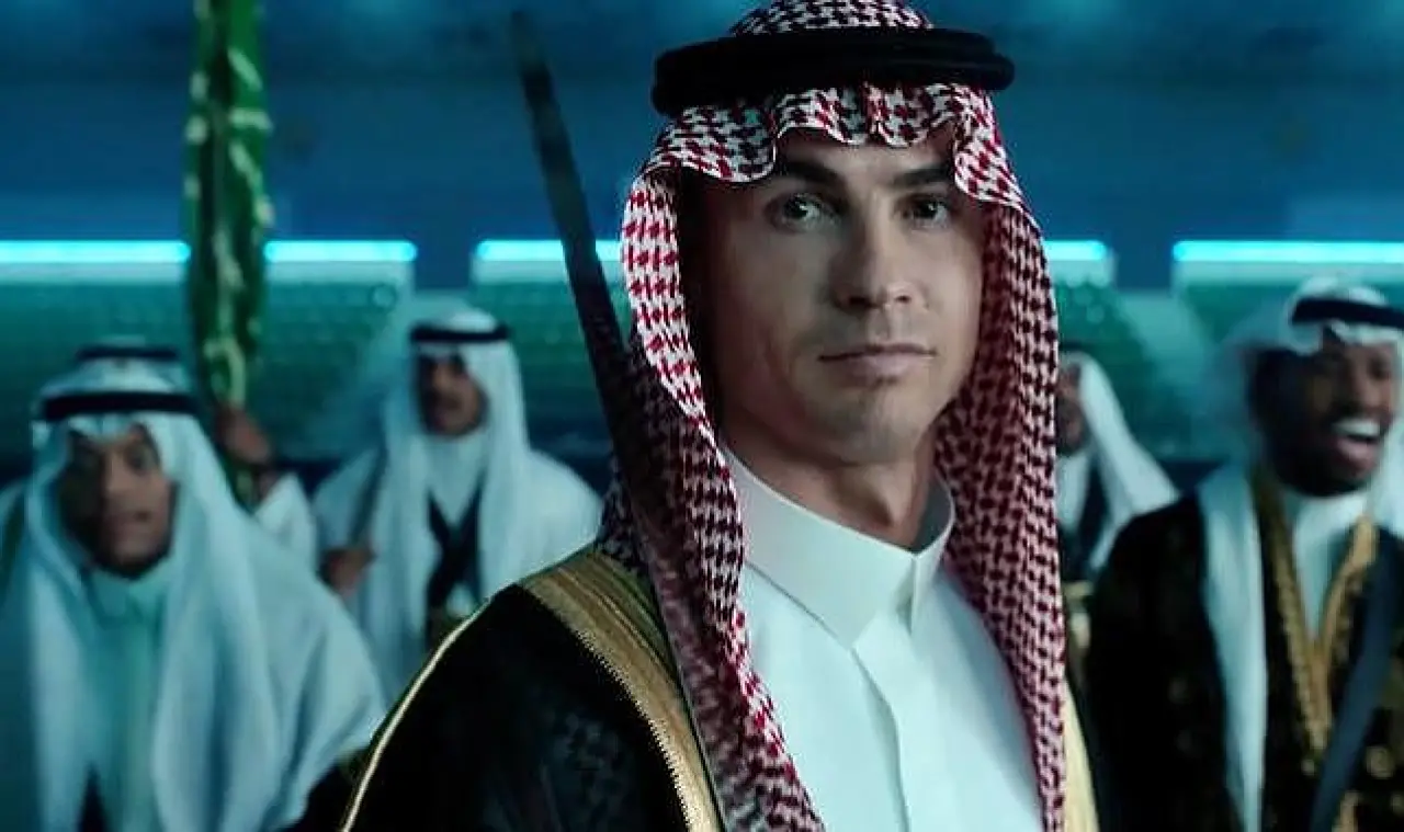 Cristiano Ronaldo'nun CR7 Markası Rekor Kırdı! Serveti Dudak Uçuklattı 1